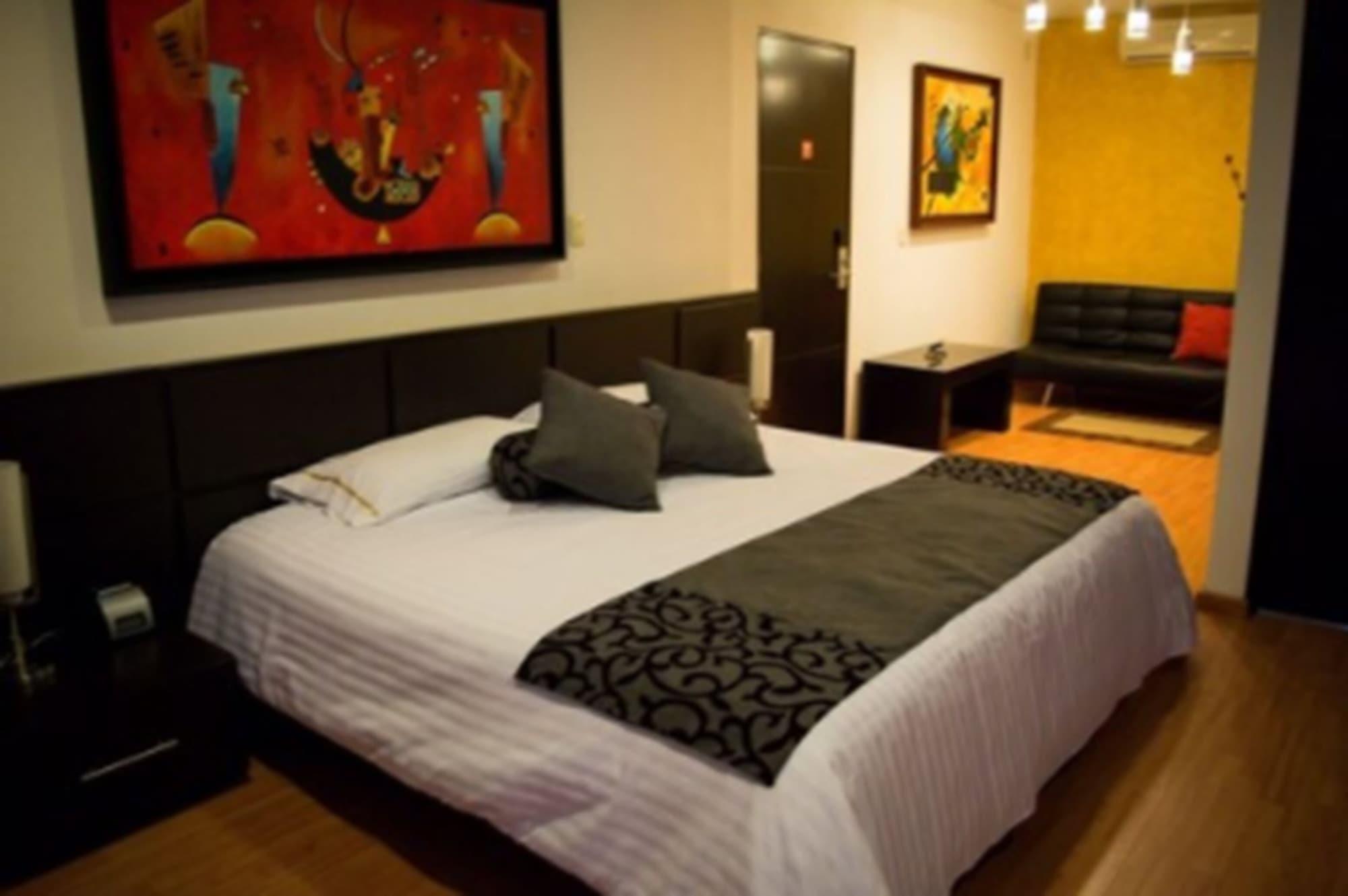 Hotel Real Azteca Boulevard ليون المظهر الخارجي الصورة