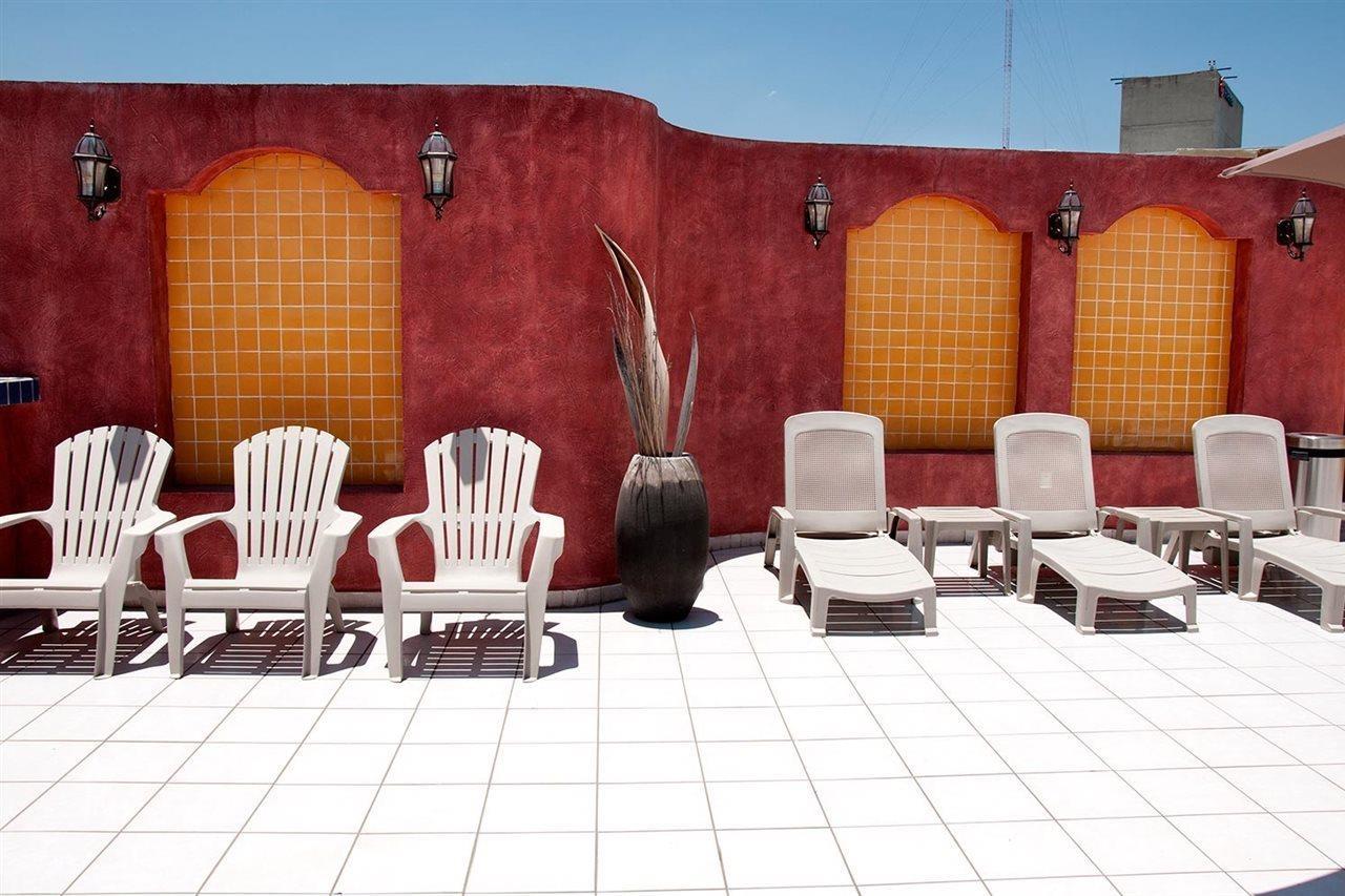 Hotel Real Azteca Boulevard ليون المظهر الخارجي الصورة