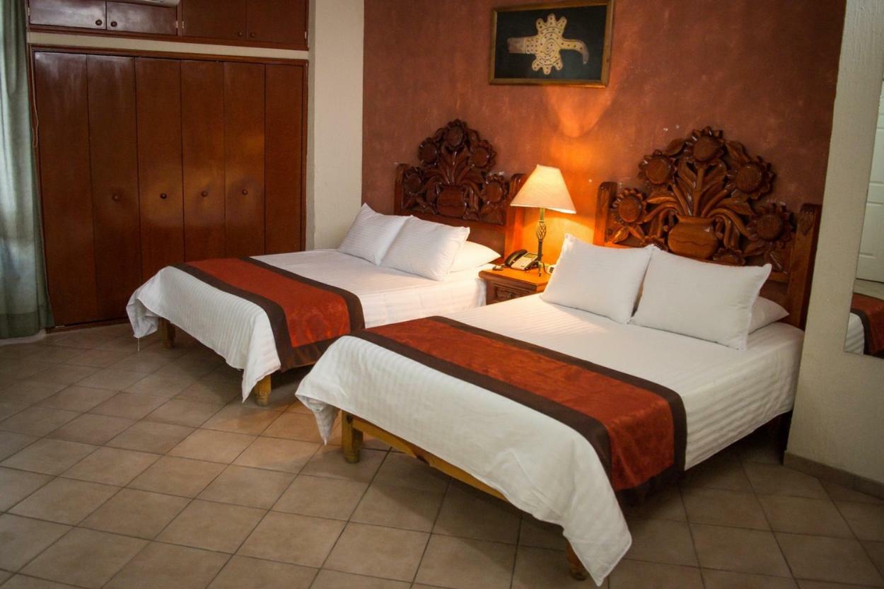 Hotel Real Azteca Boulevard ليون المظهر الخارجي الصورة
